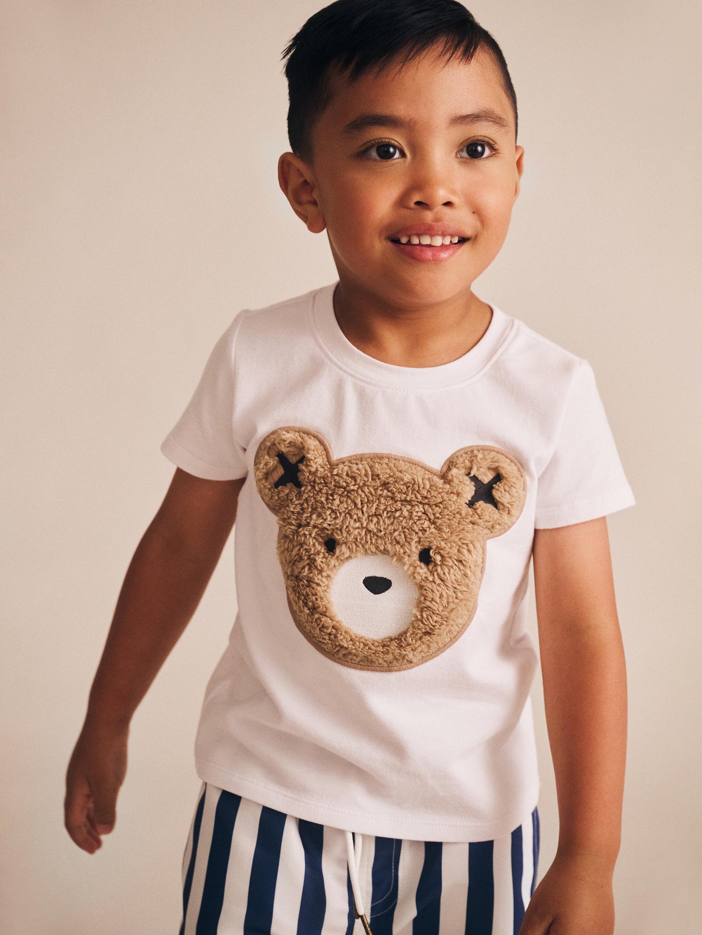 FURRY HUXBEAR TEE - CRISP WHITE