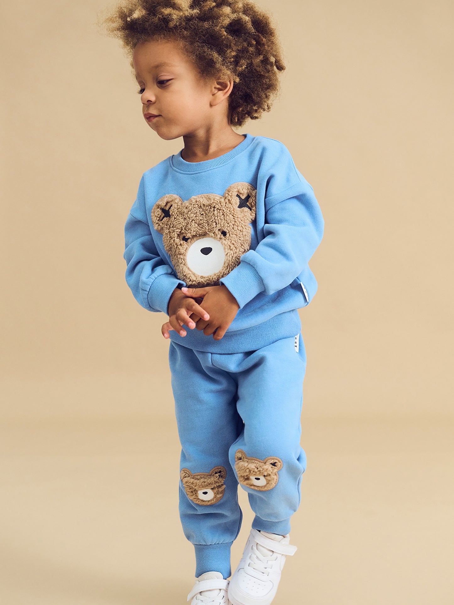 FURRY HUX SWEATSHIRT - BRIGHT BLUE