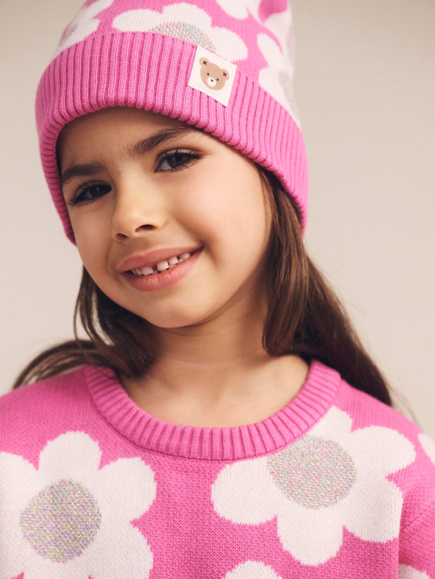 DAISY KNIT BEANIE - RASPBERRY