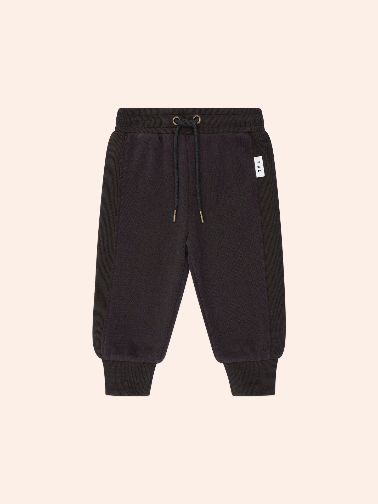 SOFT BLACK TRACKPANT