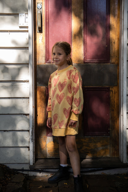 YOUNG HEARTS SWEATER DRESS - PEACH